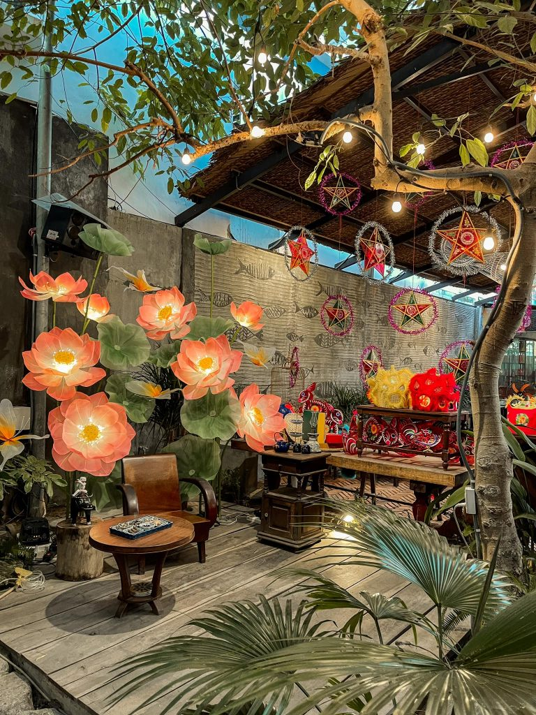 9+ Mẫu Gợi Ý Trang Trí Trung Thu Quán Cà Phê Ấn Tượng & Thu Hút Khách Hàng 5 trang trí trung thu cho quán cà phê