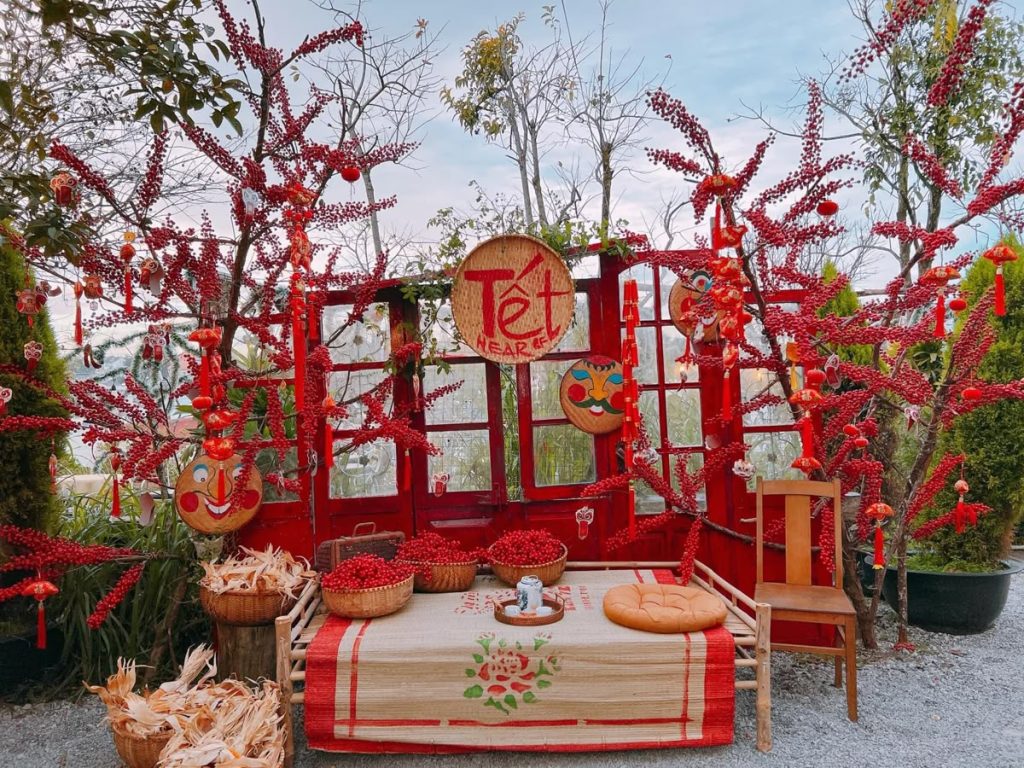 20+ Mẫu Trang Trí Tết Quán Cafe 2026 – Đẹp, Sáng Tạo, Dễ Thi Công 31