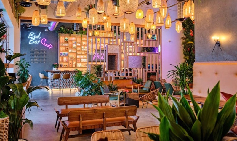 17 Mẫu thiết kế, trang trí quán cafe làm bằng tre sáng tạo và ấn tượng 9 quán cà phê bằng tre