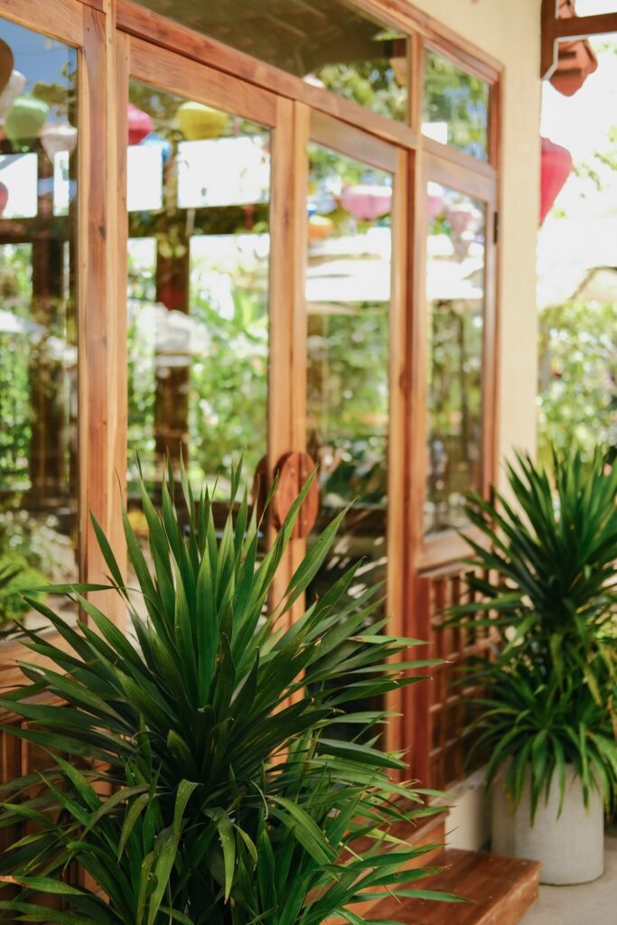 Gỗ Cafe & Tea 12