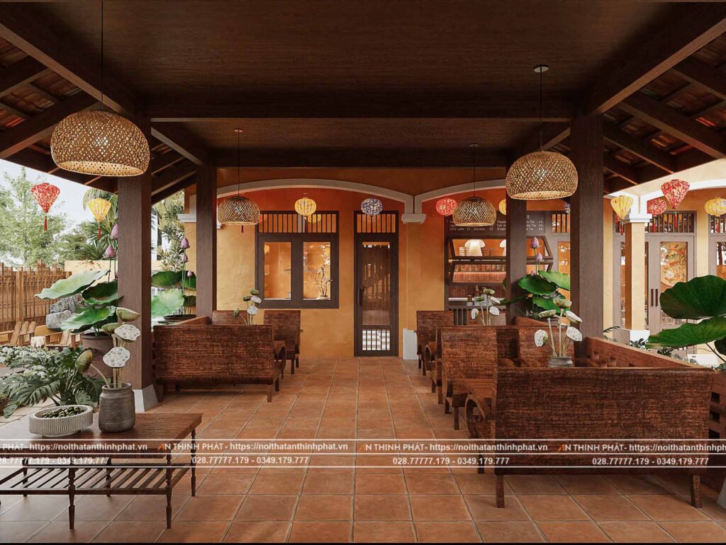 Không gian nội thất bên trong quán, với những đường nét quen thuộc của Văn hóa Việt Nam.