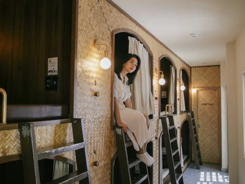 13+ Mẫu thiết kế quán cafe giường nằm (cafe in bed) đẹp mắt & ấm cúng 7 thiết kế quán cafe giường nằm