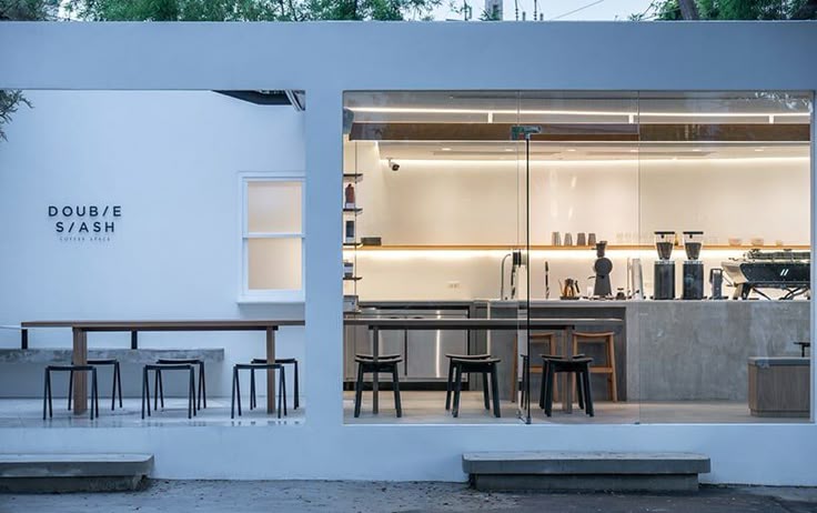 10+ Mẫu thiết kế quán cafe bằng kính đẹp và ấn tượng 14 thiết kế quán cafe kính
