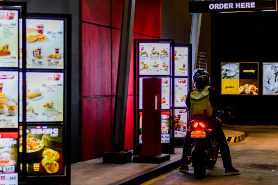 Thiết Kế Mô Hình Cafe Drive Thru – Bước Tiến Mới Trong Kinh Doanh 2026 3 Thiết kế mô hình cafe Drive Thru