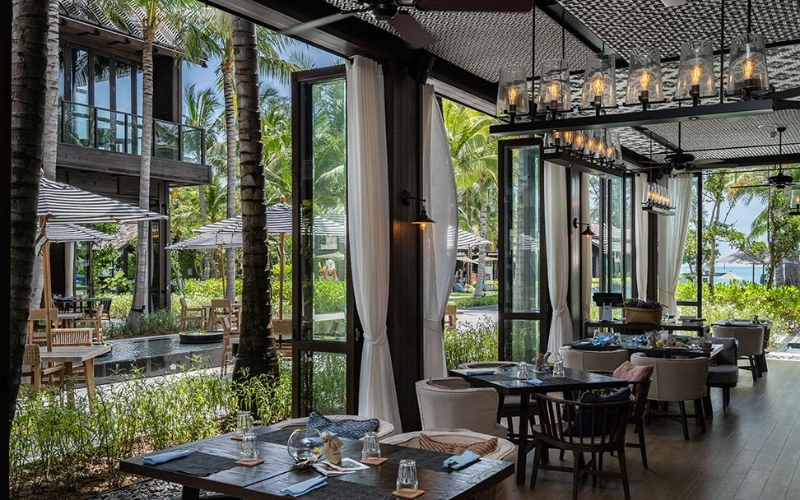 Thiết Kế Nhà Hàng Công Nghiệp 2026: Tối Ưu Chi Phí, Khẳng Định Thương Hiệu 3 Thiết kế nhà hàng công nghiệp